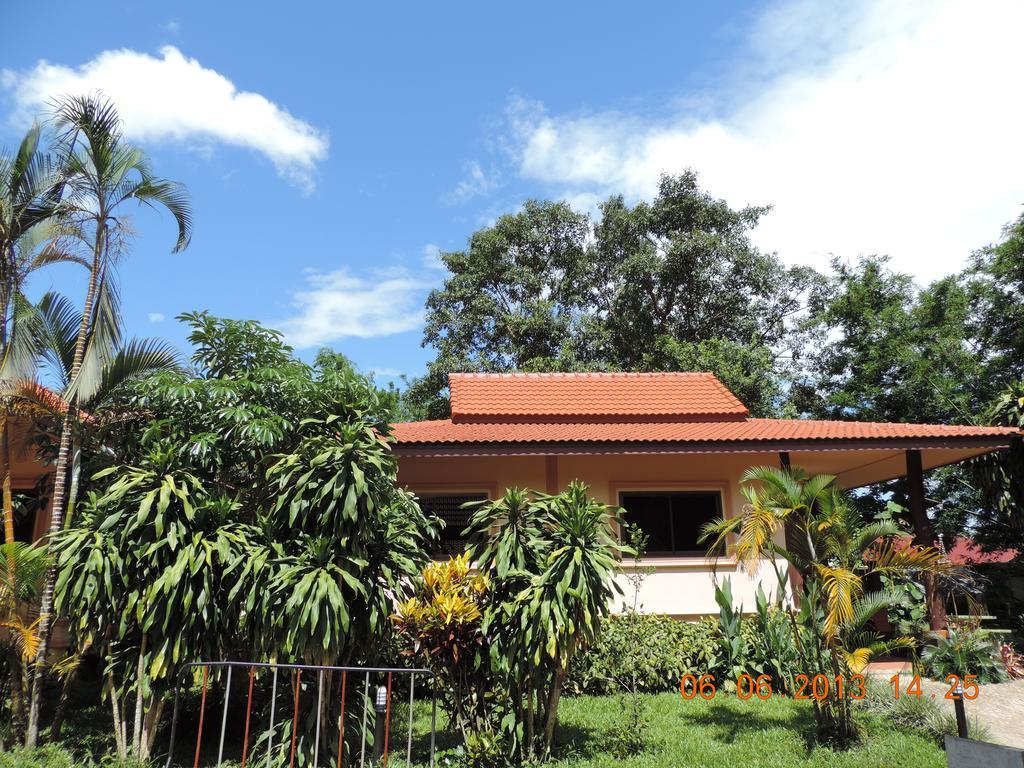 Khunnam Rimtarn Resort Mae Sai Ngoại thất bức ảnh
