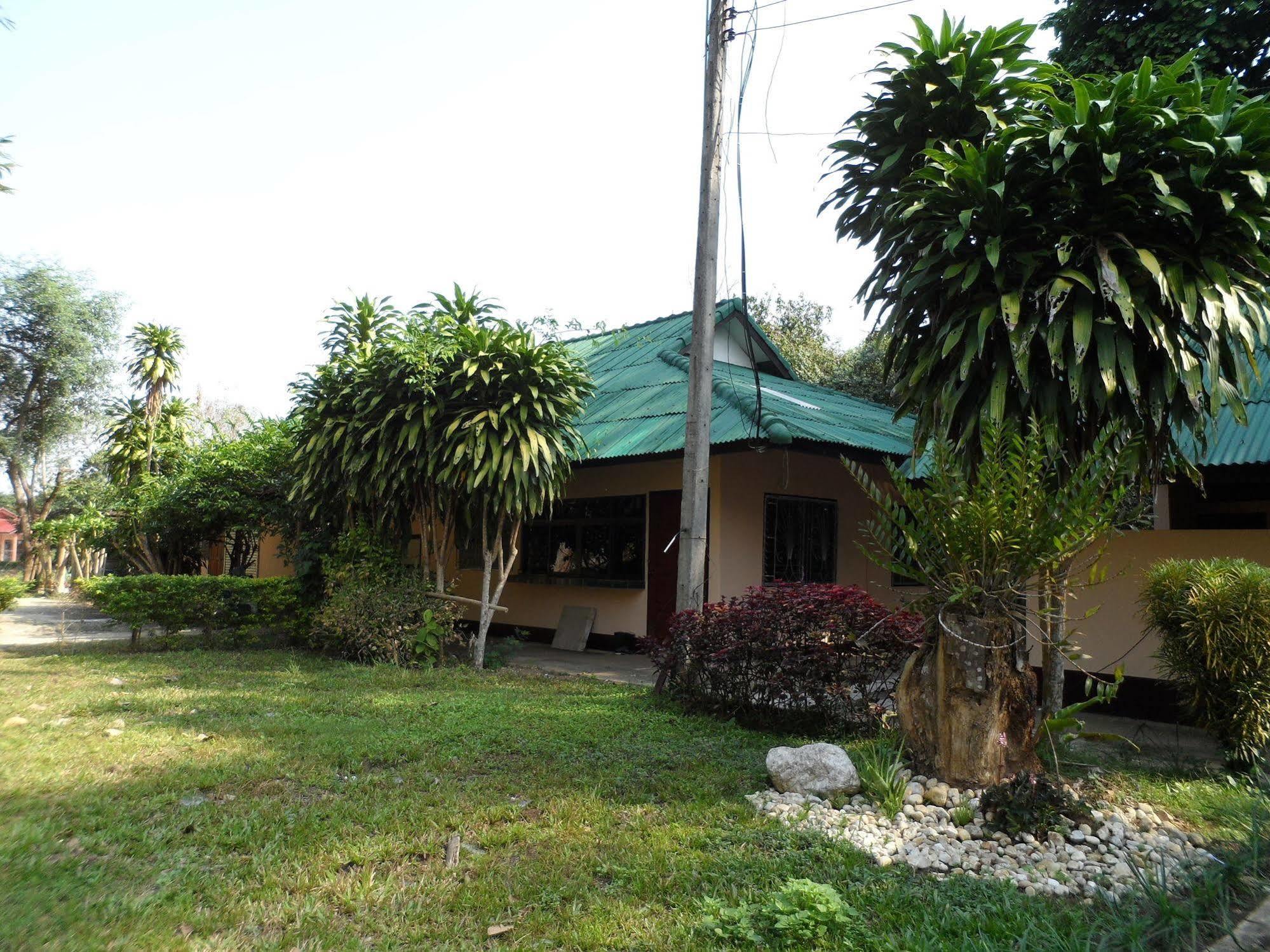Khunnam Rimtarn Resort Mae Sai Ngoại thất bức ảnh